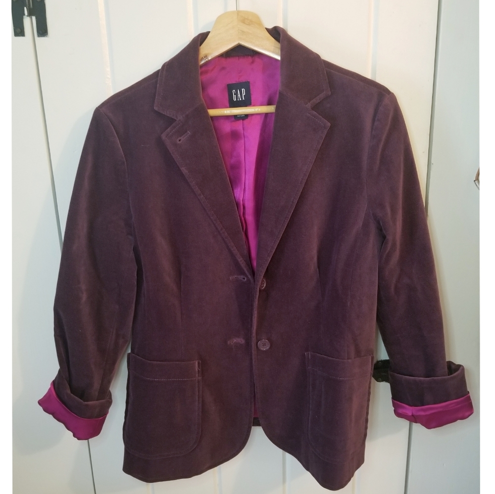 GAP purple velvet blazer